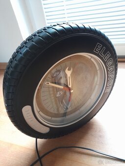 Nástěnné hodiny - 2