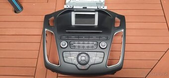 Radio přehrávač Ford Focus - 2