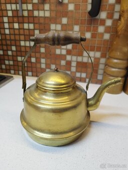 Konvička s dřevěným madlem - 2