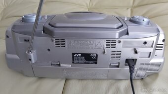 Prodam retrofešáka JVC - 2