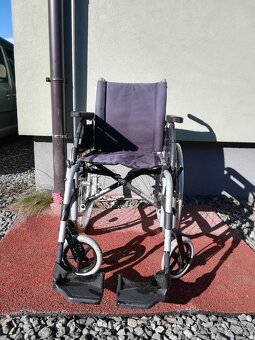 Mechanický invalidní vozík skládací - 2