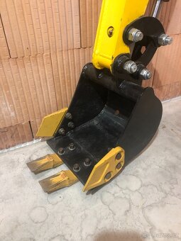 Prodám minbagr CRONA CR07 - 2