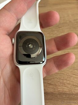 Apple Watch 4 44mm - silver - 2