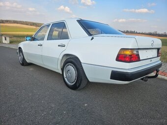 Mercedes-benz w124 - 2