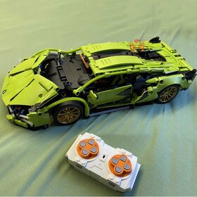 Stavebnice RC Lamborghini kompatibilní s LEGO - 2