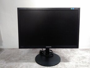 PC monitor Samsung - 2