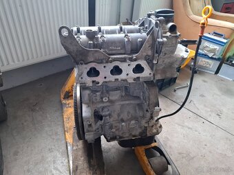 Prodám motor 1.2HTP BZG 51kW, PO G.O. hlav, - 2