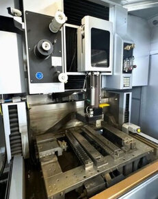 Elektroerozivní stroje - drátové řezačky ALC 600 G - 2