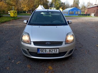 Ford Fiesta 1.3i 51kw - 2