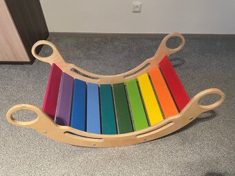 Montessori houpačka / dřevěná - 2