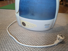 Parni (tepla para) zvlhcovac DeLonghi - 2