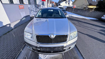 Vůz na náhradní díly Škoda Octavia 2 sedan 2005 BJB GQQ LF7T - 2