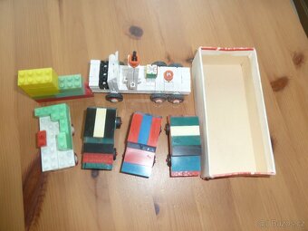 Retro stavebnice autíčka PeBe DDR a jiné - 2