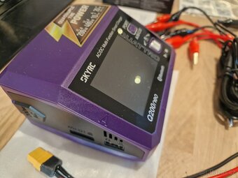 SkyRC Q200 Neo nabiječka 4 kanaly nova - 2
