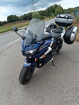 Yamaha FZ1 Fazer GT - 2