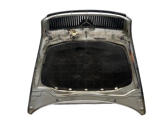 Kapota stříbrná metalíza LF7T Škoda Octavia 2 r.v. 2008 - 2