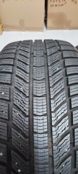 235/45/18 Continental WinterContact, DOT 2122, 8.8mm-8.6mm - 2