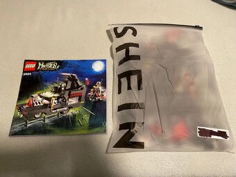 LEGO Monster Fighters 9464 Pohřební vůz upíra - 2