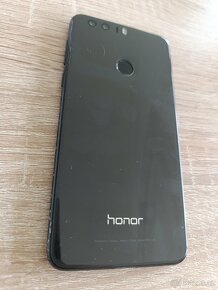 Honor 8 - 2