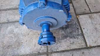 Elektromotor MEZ 5.5kW 2900 ot/min - 2