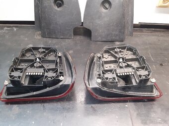 Saab 9000 zadní svetla - 2