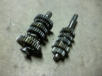 Aprilia Dorsoduro 750. Převodovka. rok 2012 - 2