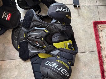 Chrániče Bauer hrudník - 2