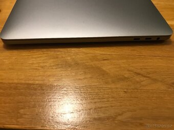 Macbook Pro 13,3" - 2