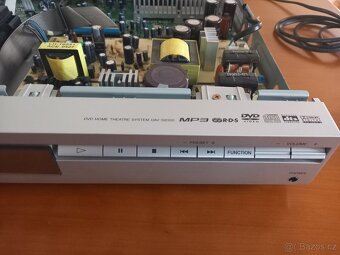 Domácí kino SONY DAV SB 100 - 2
