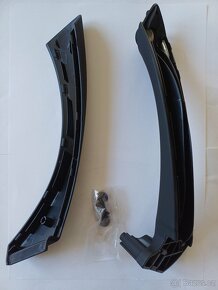 Klika / madlo pravé BMW E90 - 2