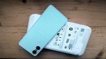 Sony Xperia 10 VI - 2