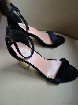 Společenské lodičky - 2