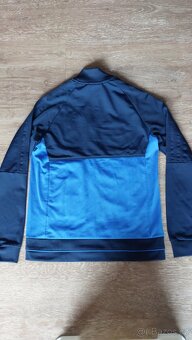 Značková mikina - 2