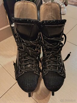 Chlapecké lední brusle Competition vel.36 - 2