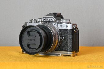 Nikon zfc + dva objektivy - 2