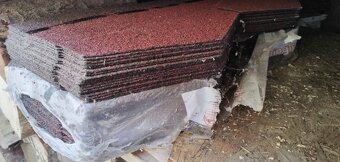 Bitumenový šindel - červený (hexagonal/včelí plást) - 47 ks - 2