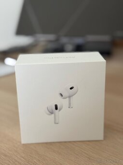 Apple AirPods Pro2, MagSafe Case (USB-C) - 2