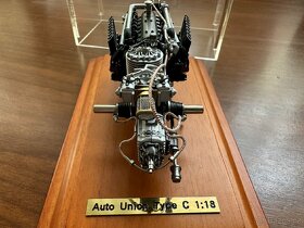 CMC Auto Union TypC, 16 válcový motor s výkladní skříní 1:18 - 2