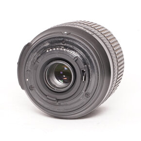 Nikon AF-S Nikkor 18-105m 1:3,5-5,6 ED D-X-Predané - 2