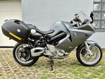 BMW f 800 st - 2