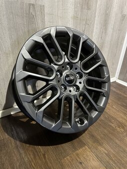 Mini F65, F66, F67- orig. ALU disky 5x112 R17 - 2