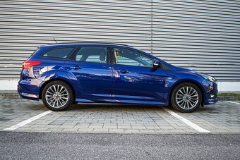 Ford Focus Kombi 1.5 EcoBoost ST Line - 2