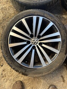 Alu kola VW 5x112 letních pneu 235/45 r17 VW - passat - 2