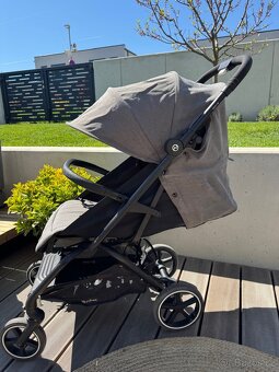 Cybex EEZY S+2 - 2