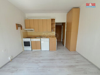Pronájem bytu 1+kk, 20 m², Milevsko, ul. B. Němcové - 2