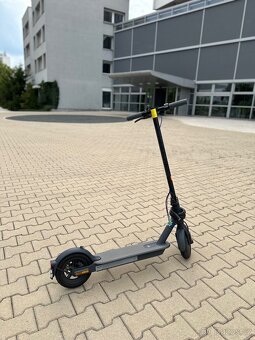 Xiaomi Mi Electric Scooter 3 black - 2
