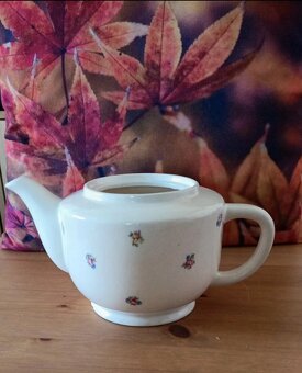 Konvice, porcelán, sběratelství - 2