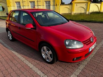 Volkswagen Golf V 1,4i 55KW 2006 - 2