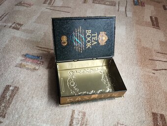 Vybavení z domácnosti - 2