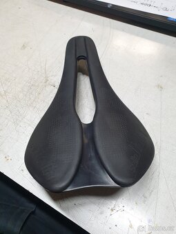 Sedátko Selle Italia 145 - 2